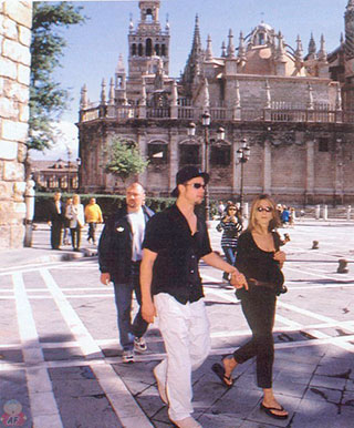 Jennifer y Brad en España
